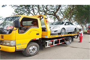 周家渡附近24小时汽车拖车服务热线